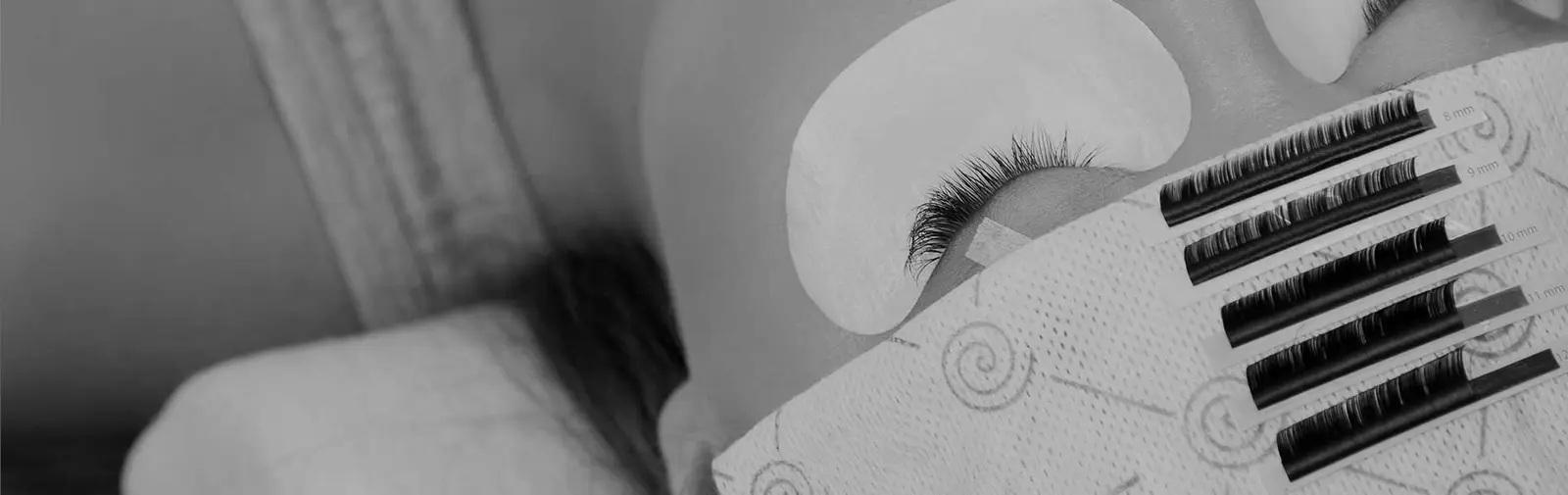 Lash extension supplies ready for an appointment